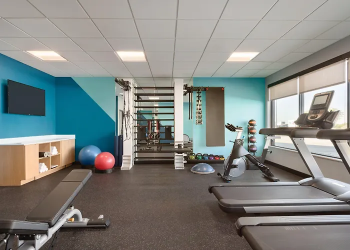 Hotel Avid Worth Downtown By Ihg