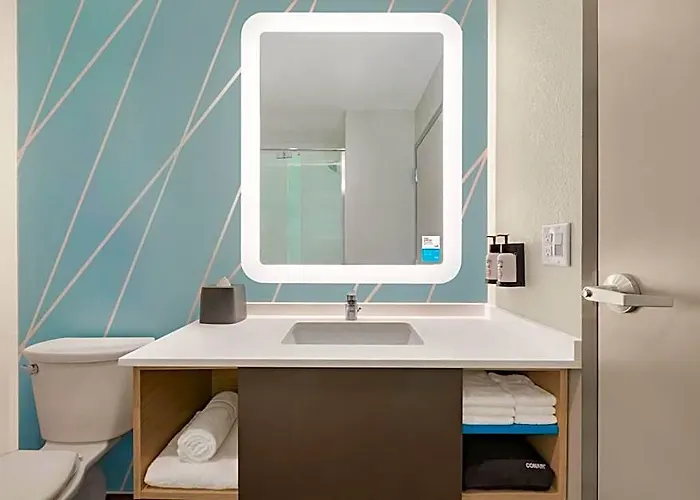 Avid Worth Downtown By Ihg