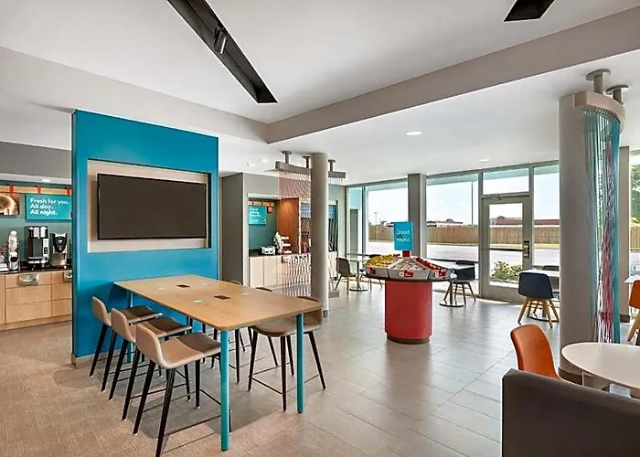 Avid Worth Downtown By Ihg